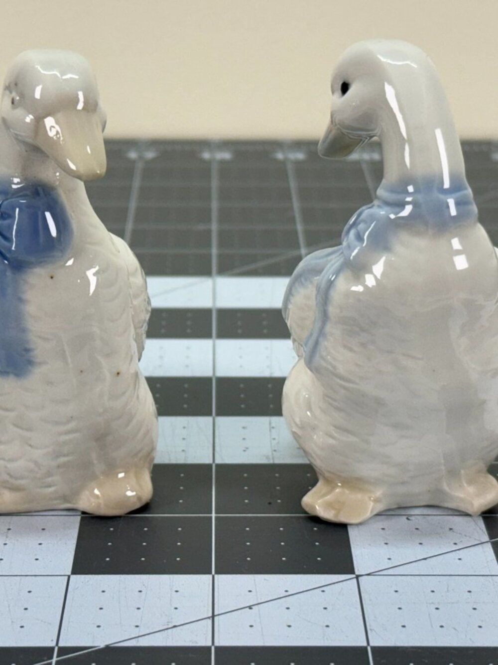 Vintage 1980s Artmark Ceramic Country Goose Blue Ribbon Salt & Pepper Shaker Set